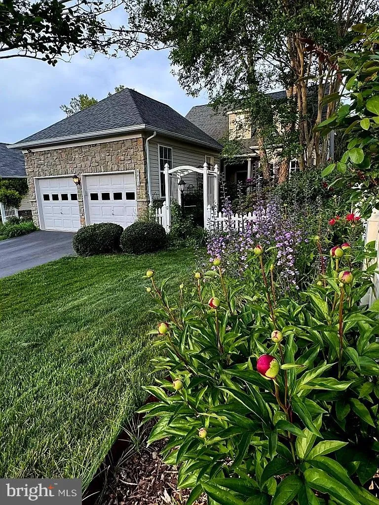 9411 PRIMROSE LANE, Manassas Park, VA 20111