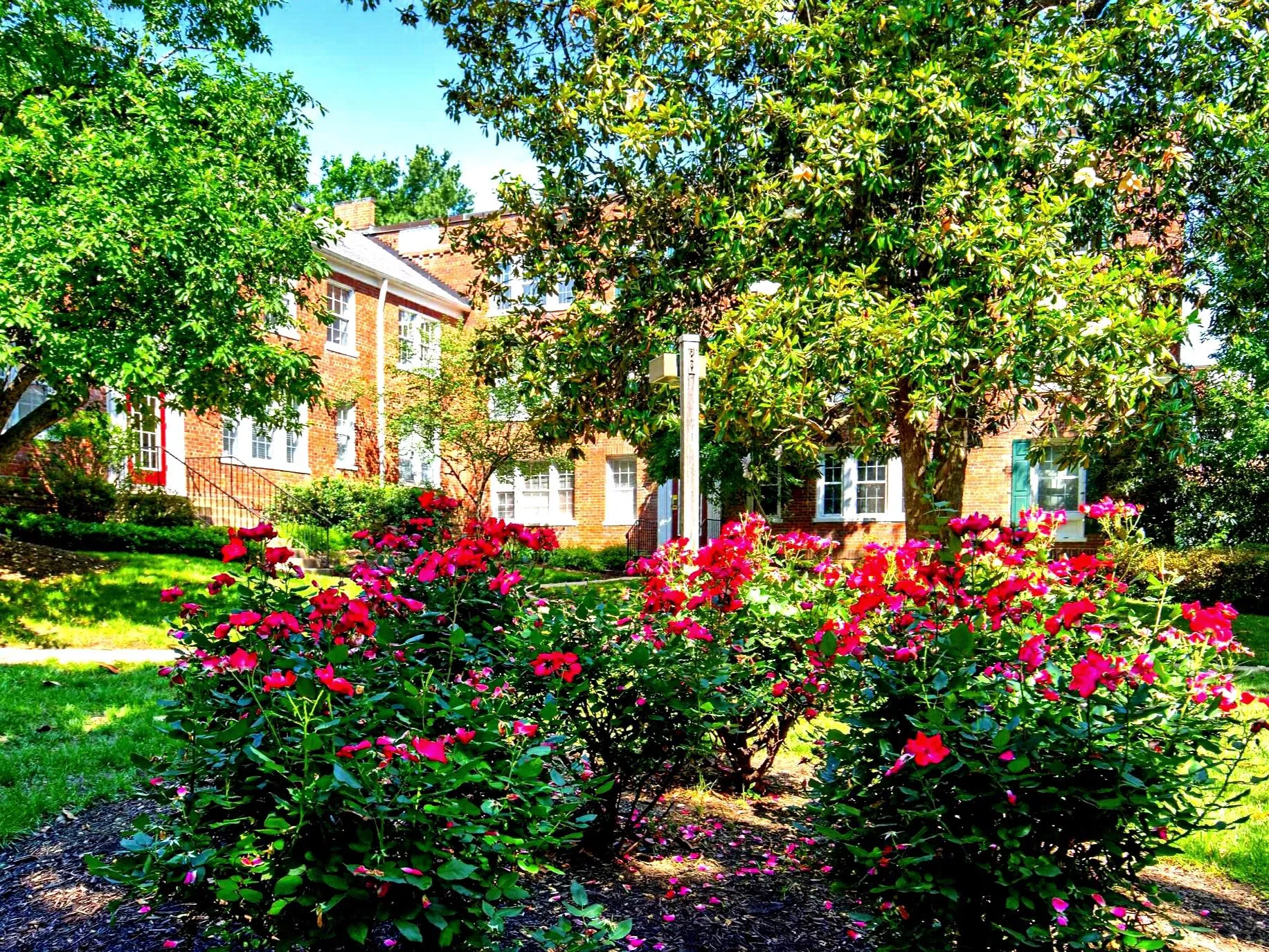 1811 KEY BOULEVARD, Arlington, VA 22201