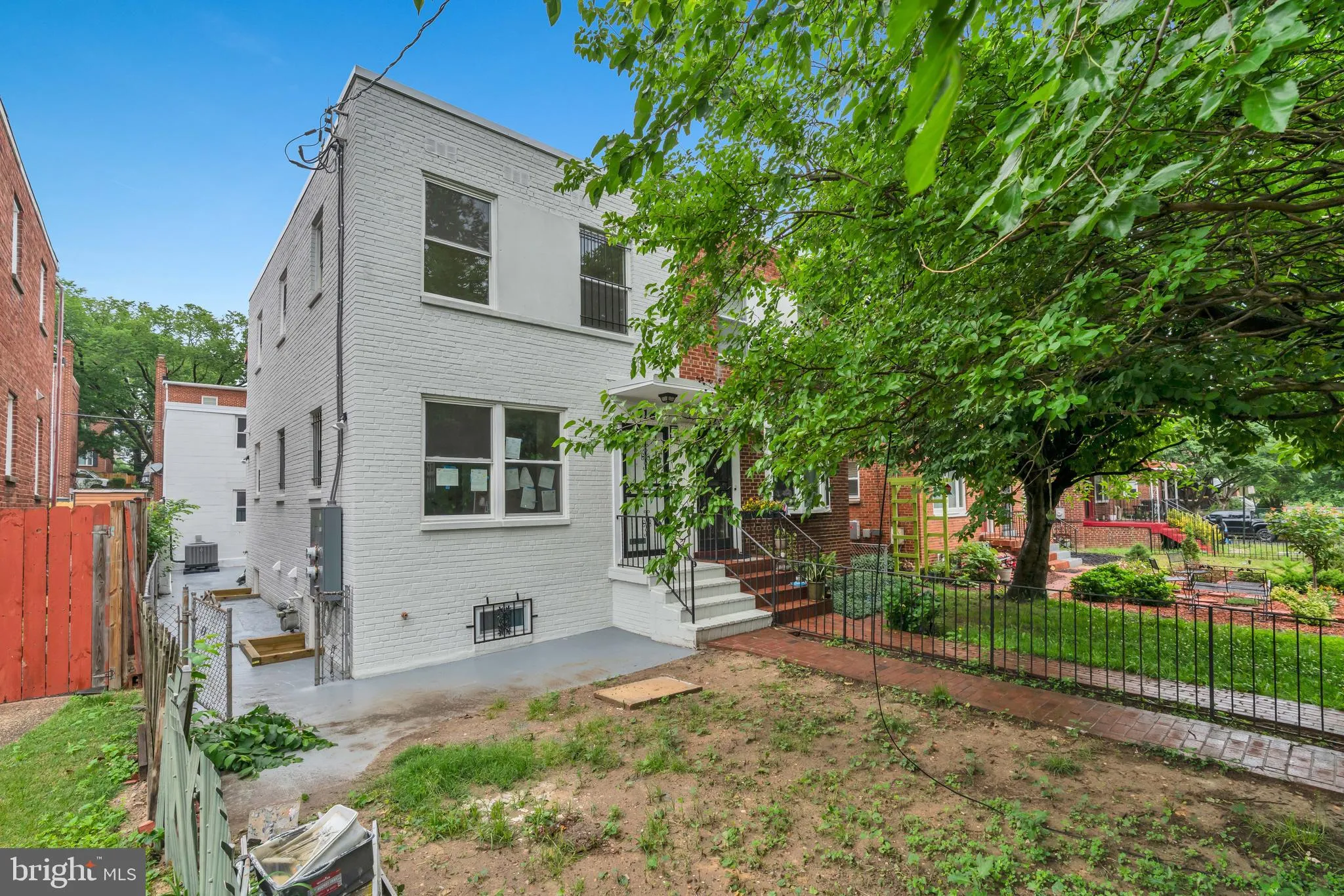518 OGLETHORPE STREET, Washington, DC 20011