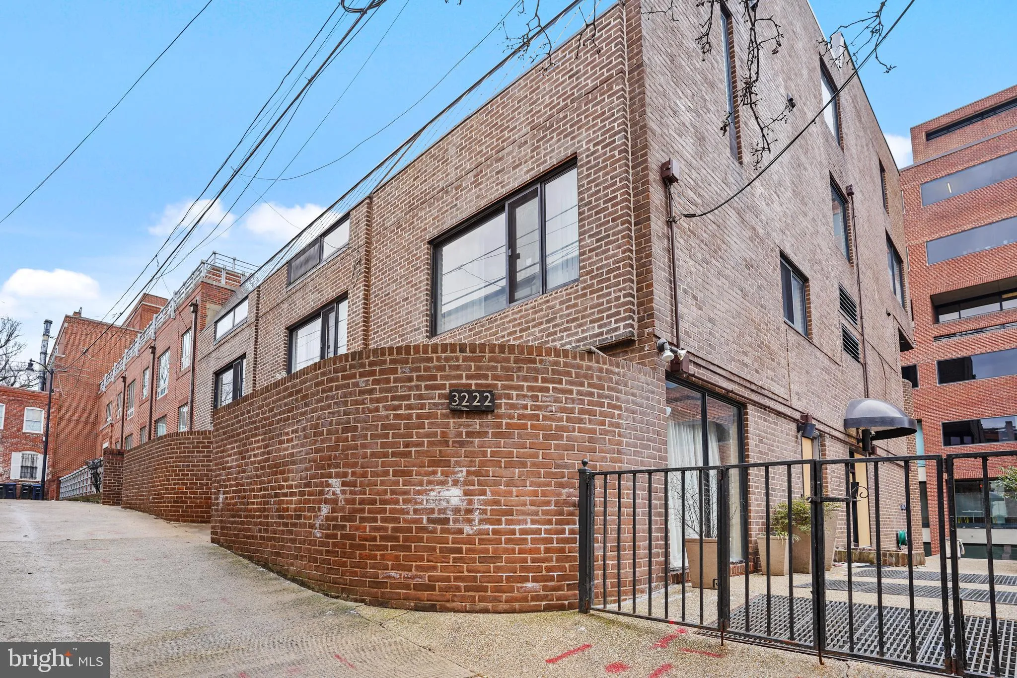 3222 CHERRY HILL LANE, Washington, DC 20007
