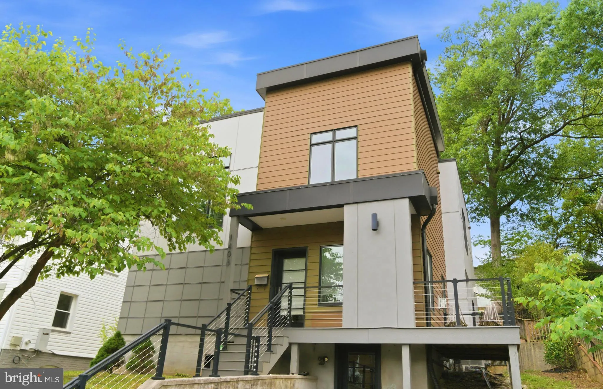 1408 POWHATAN STREET, Arlington, VA 22205