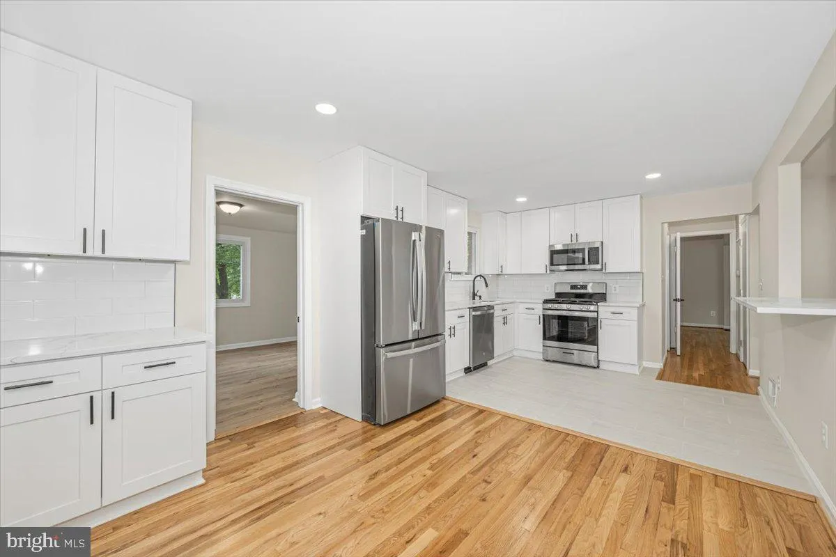 8624 PARLIAMENT DRIVE, Springfield, VA 22151