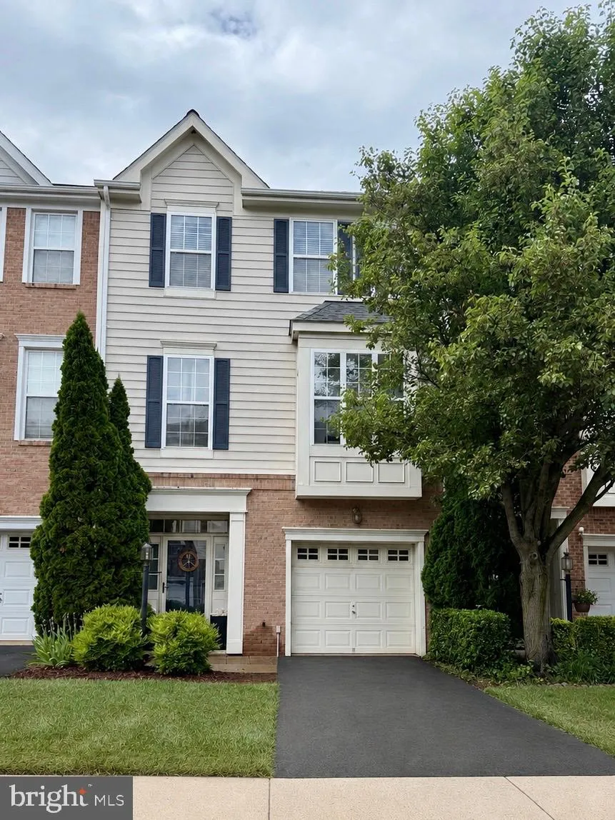 14222 LEGEND GLEN COURT, Gainesville, VA 20155