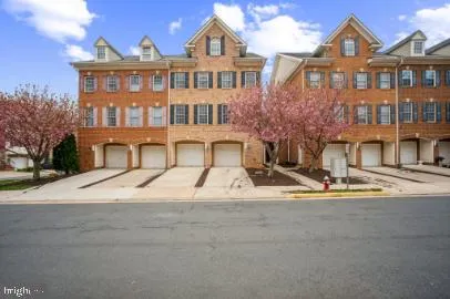 4647 RED ADMIRAL WAY, Fairfax, VA 22033