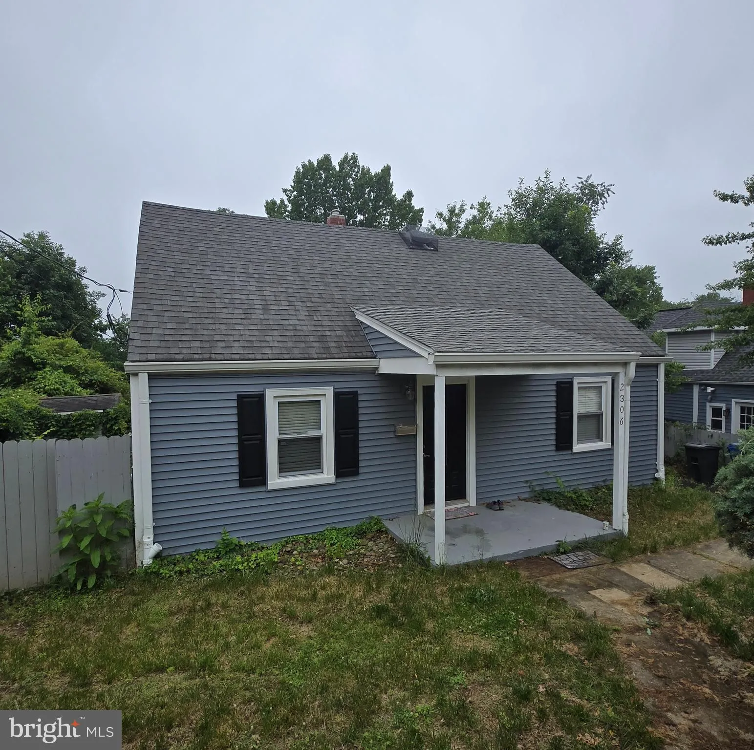 2306 FORT DRIVE, Alexandria, VA 22303