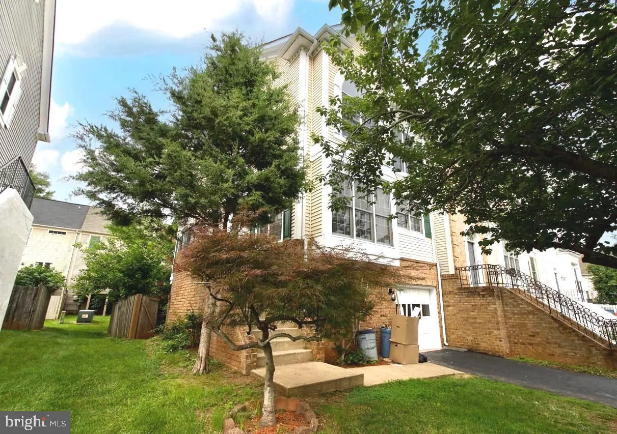 14552 WOODGATE MANOR PLACE, Centreville, VA 20120