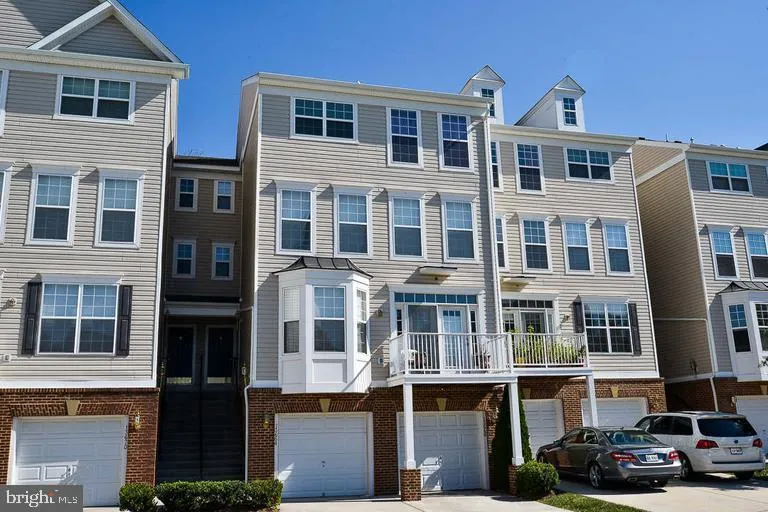 13563 DAVINCI LANE, Herndon, VA 20171