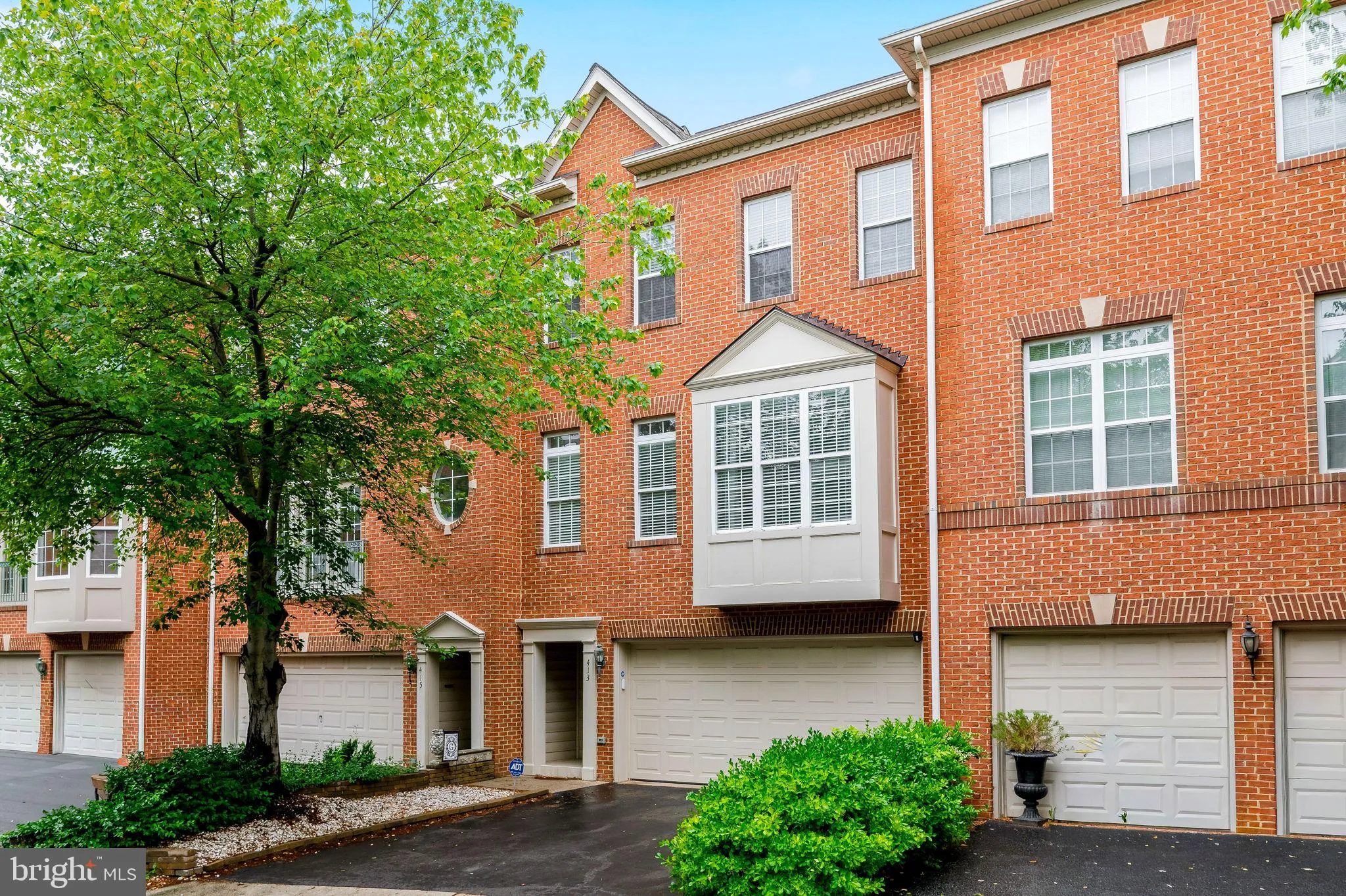 413 CLAYTON LANE, Alexandria, VA 22304