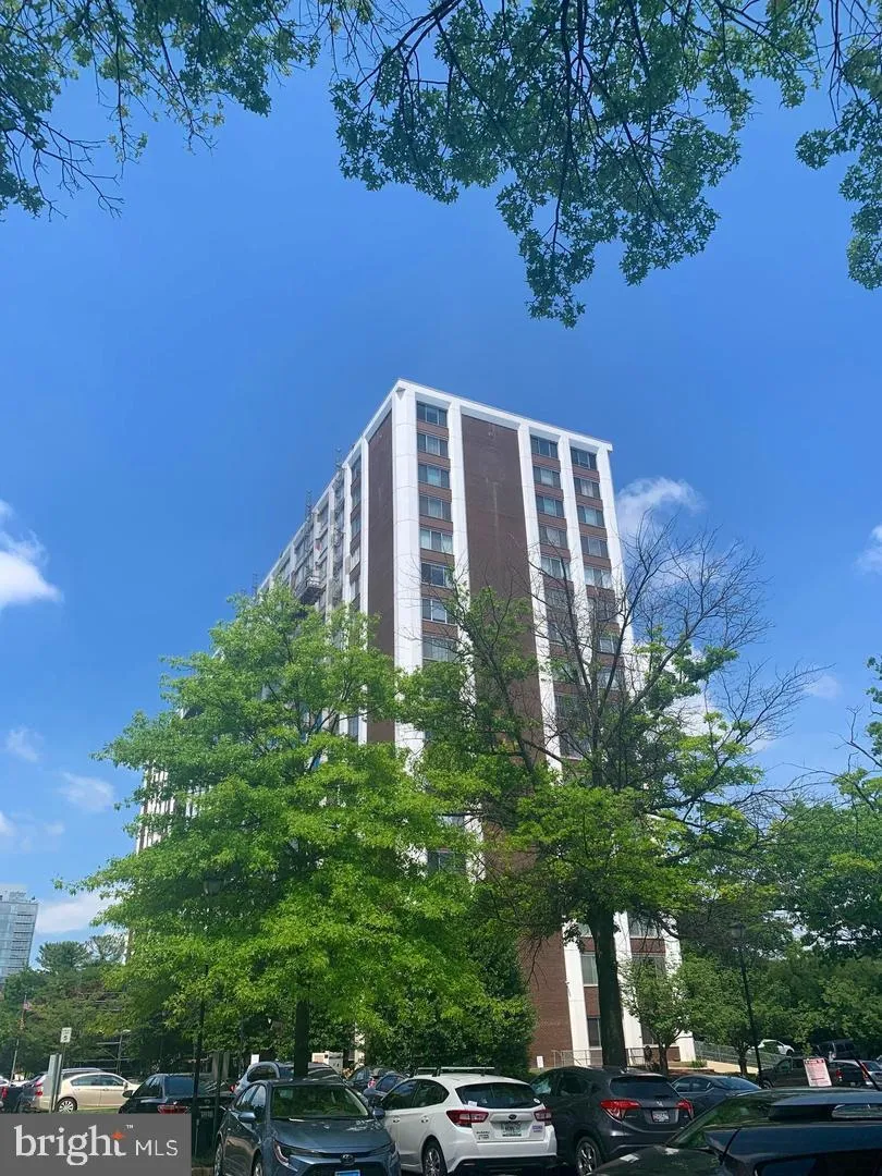 11801 ROCKVILLE PIKE, Rockville, MD 20852