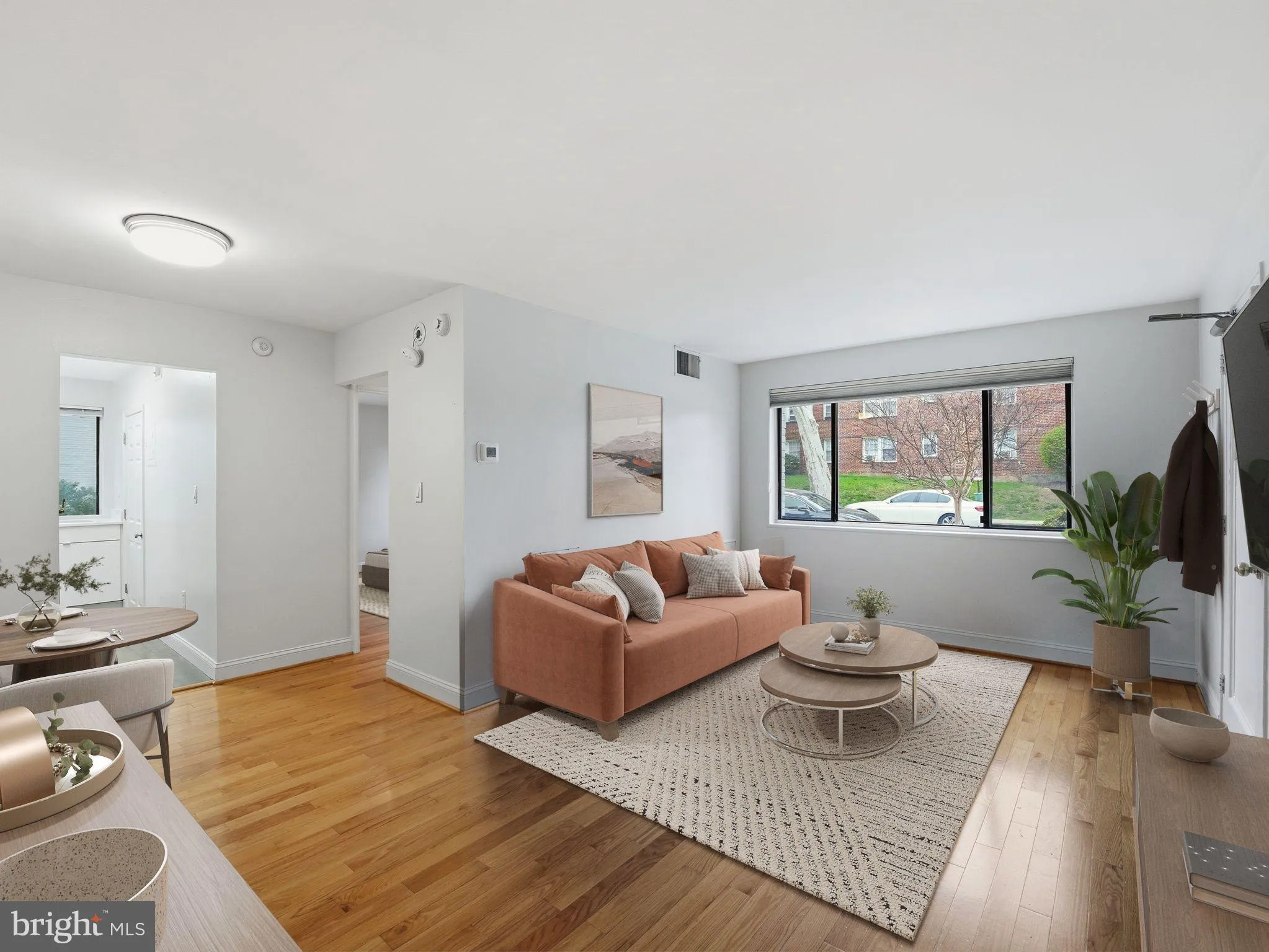 3835 DAVIS PLACE, Washington, DC 20007
