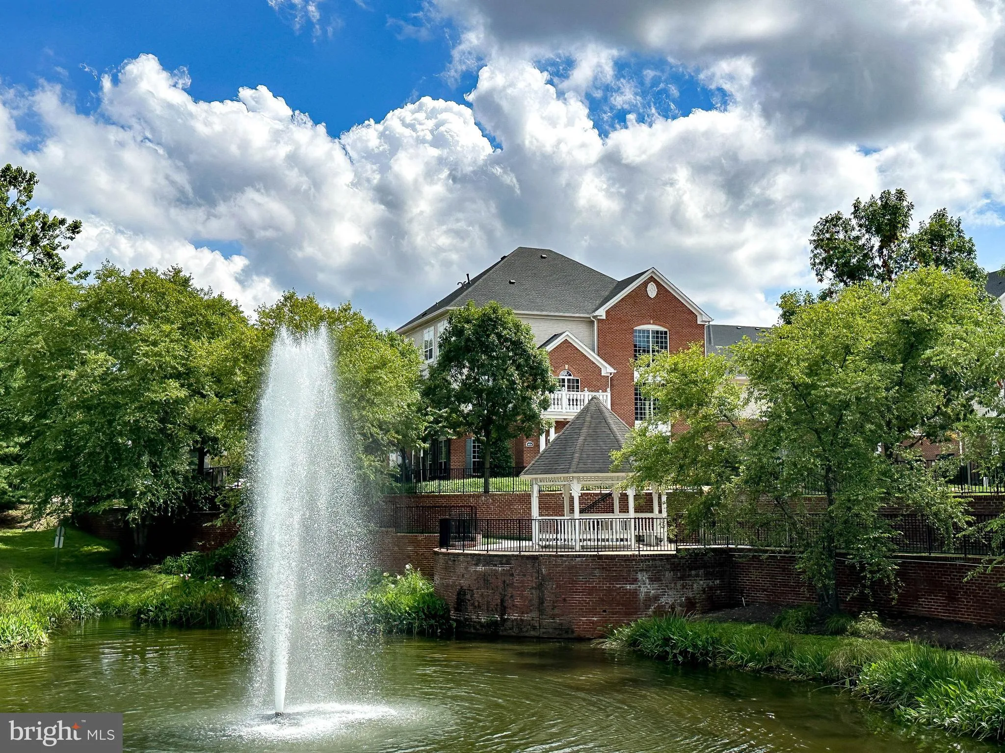 4850 EISENHOWER AVENUE, Alexandria, VA 22304