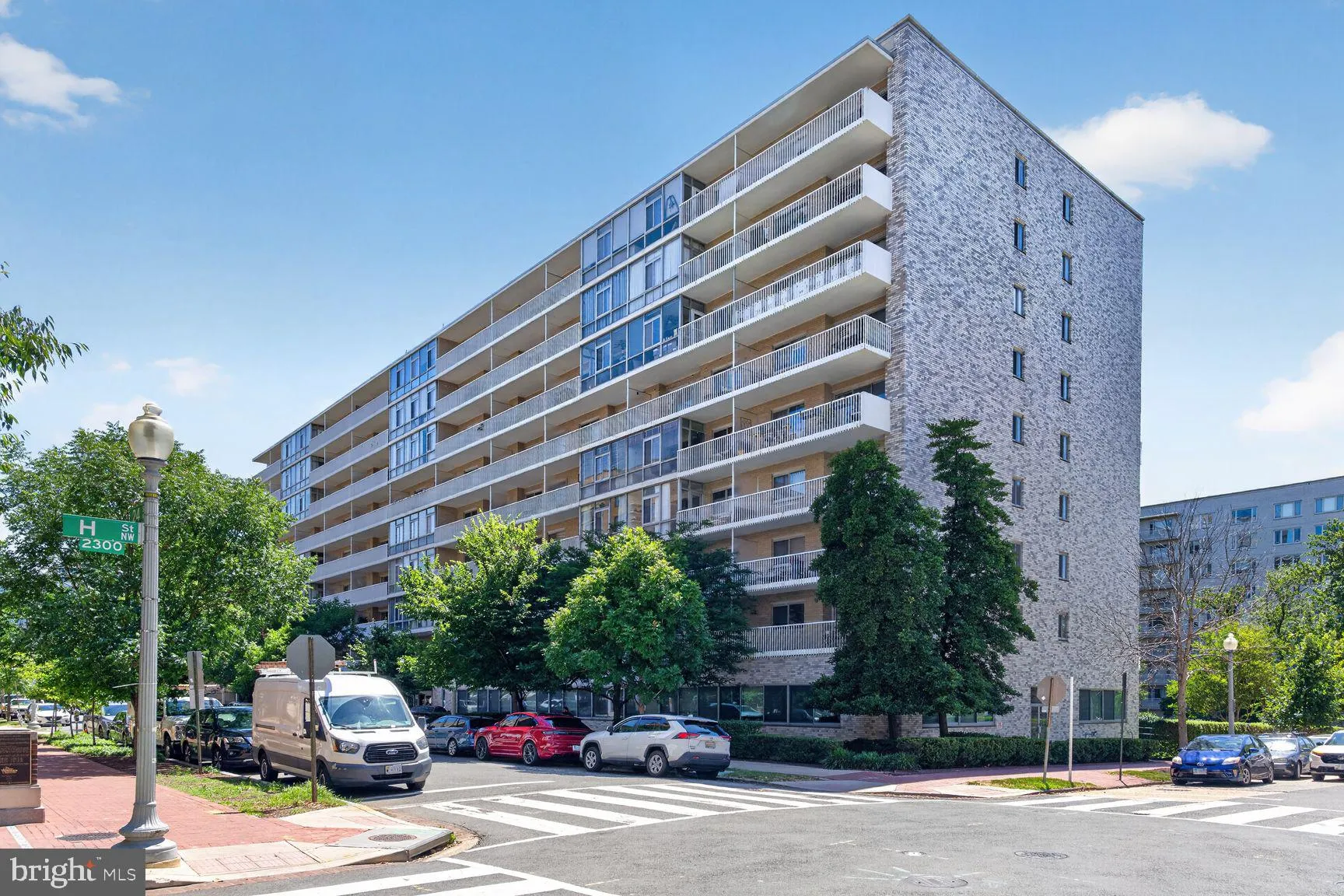 730 24TH STREET, Washington, DC 20037