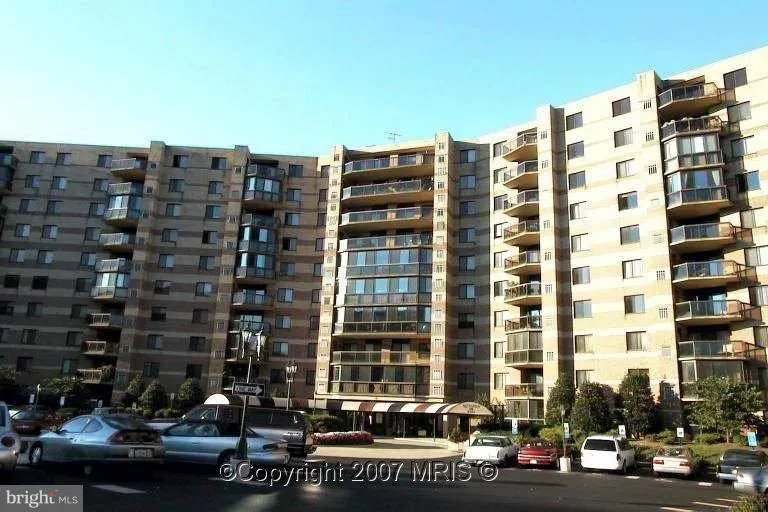 8360 GREENSBORO DRIVE, Mclean, VA 22102