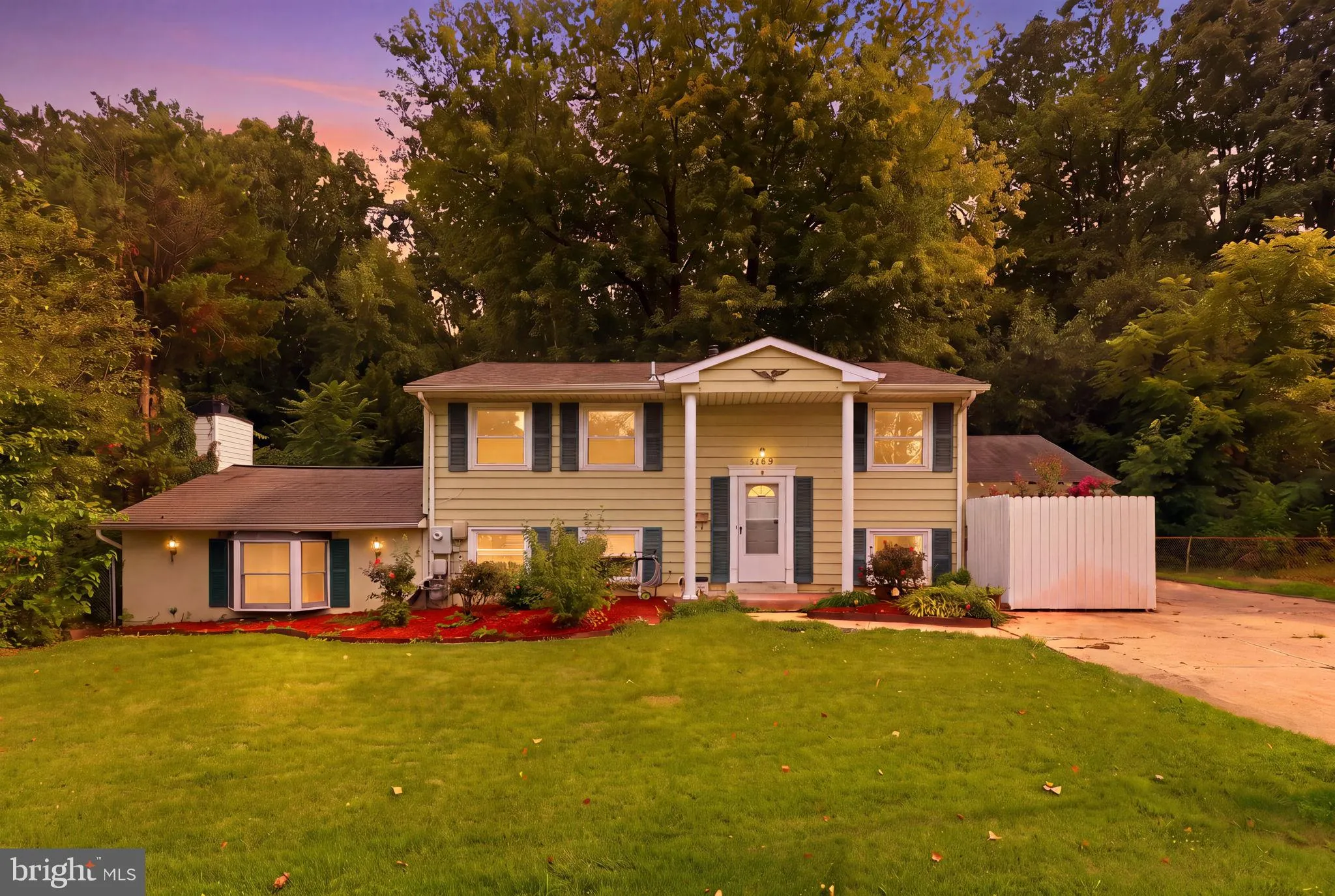 4428 HENDRICKS DRIVE, Woodbridge, VA 22193