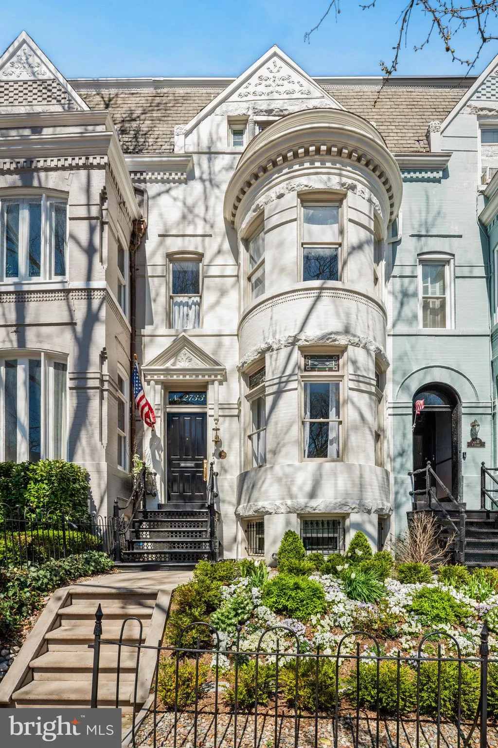 2733 P STREET, Washington, DC 20007