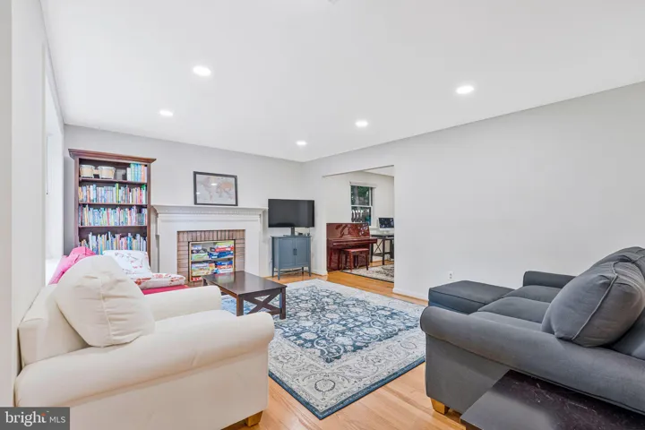 6217 Park Road, Mclean, VA 22101