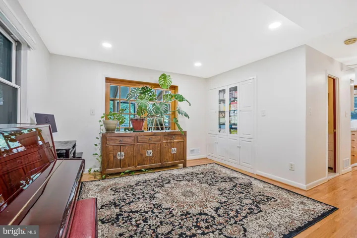 6217 Park Road, Mclean, VA 22101