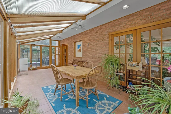 6217 Park Road, Mclean, VA 22101