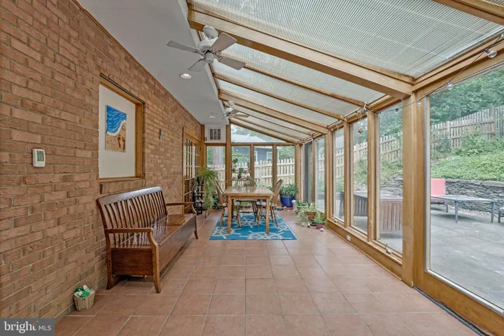 6217 Park Road, Mclean, VA 22101