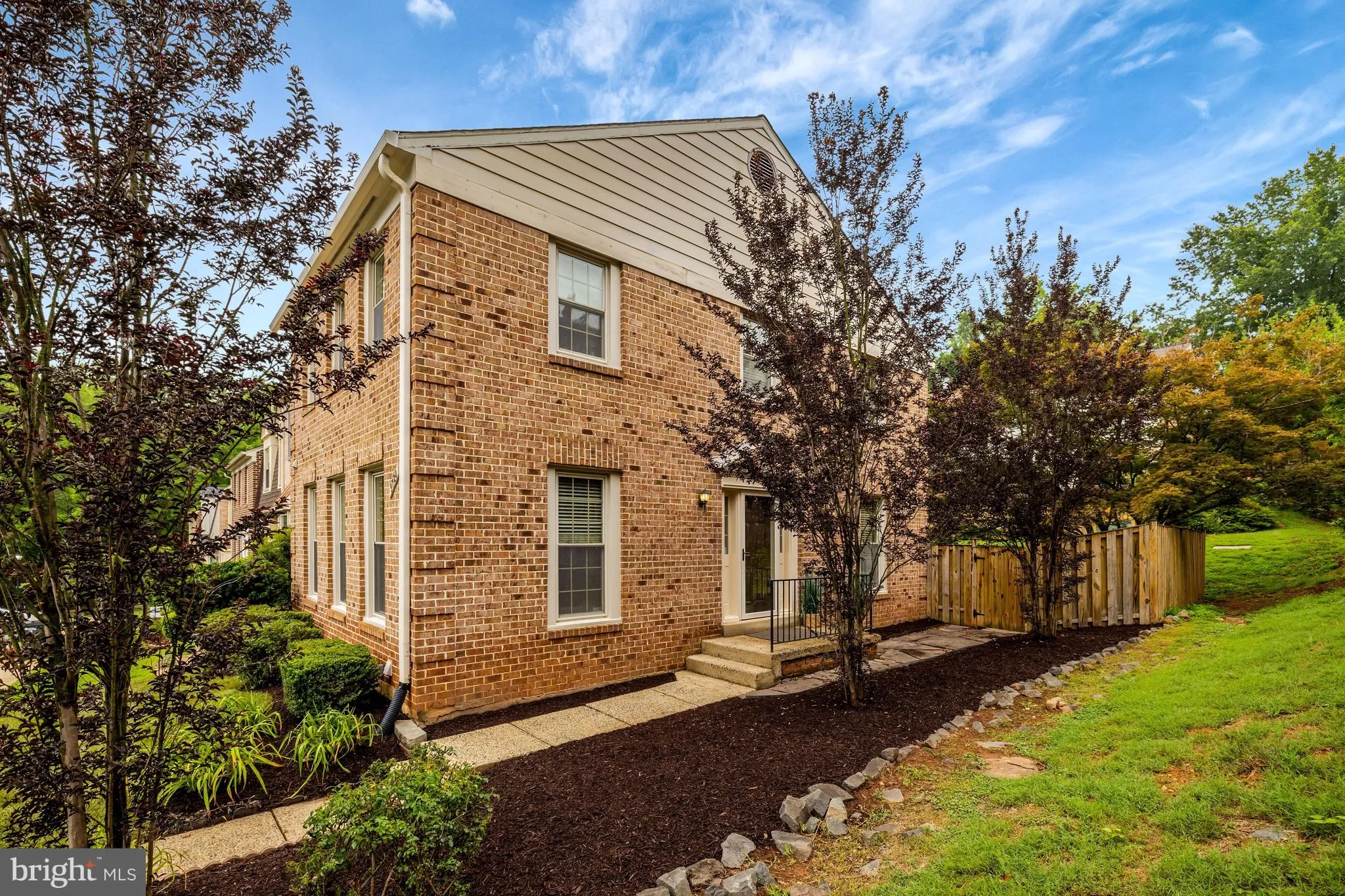 5720 CROWNLEIGH COURT, Burke, VA 22015
