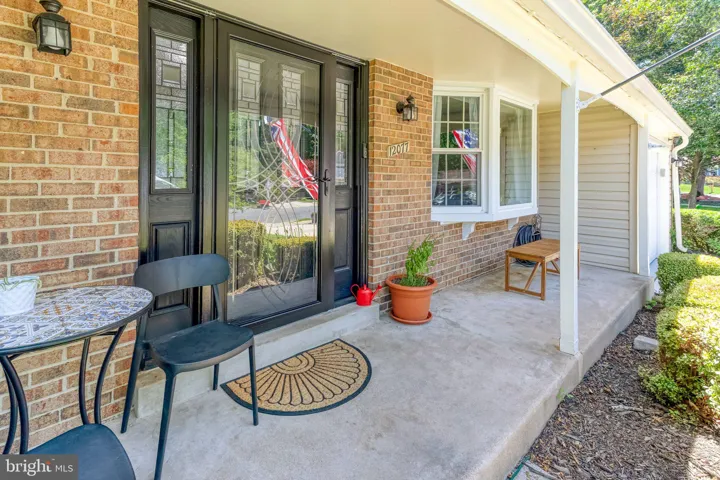 12077 Willowood Drive, Woodbridge, VA 22192