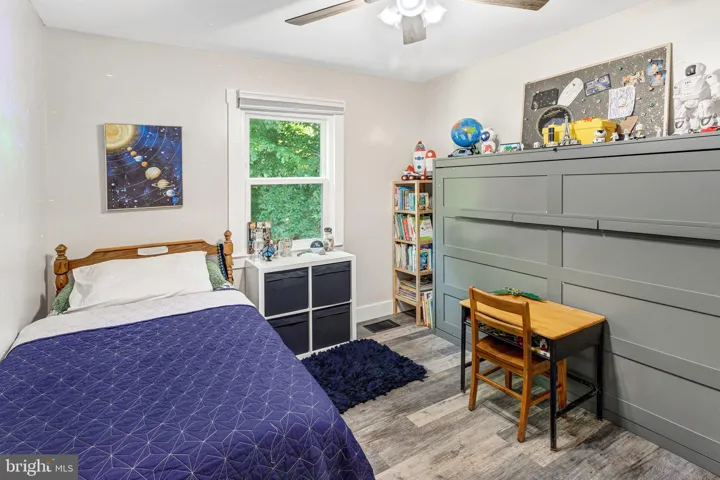12077 Willowood Drive, Woodbridge, VA 22192