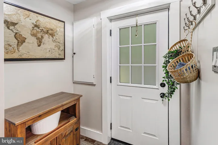 12077 Willowood Drive, Woodbridge, VA 22192
