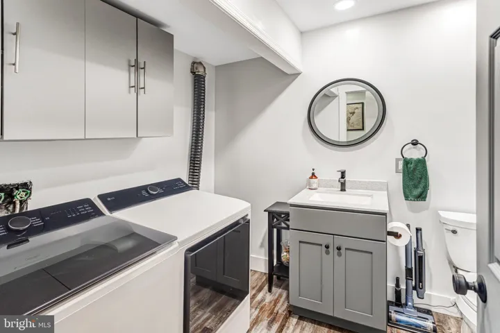 12077 Willowood Drive, Woodbridge, VA 22192