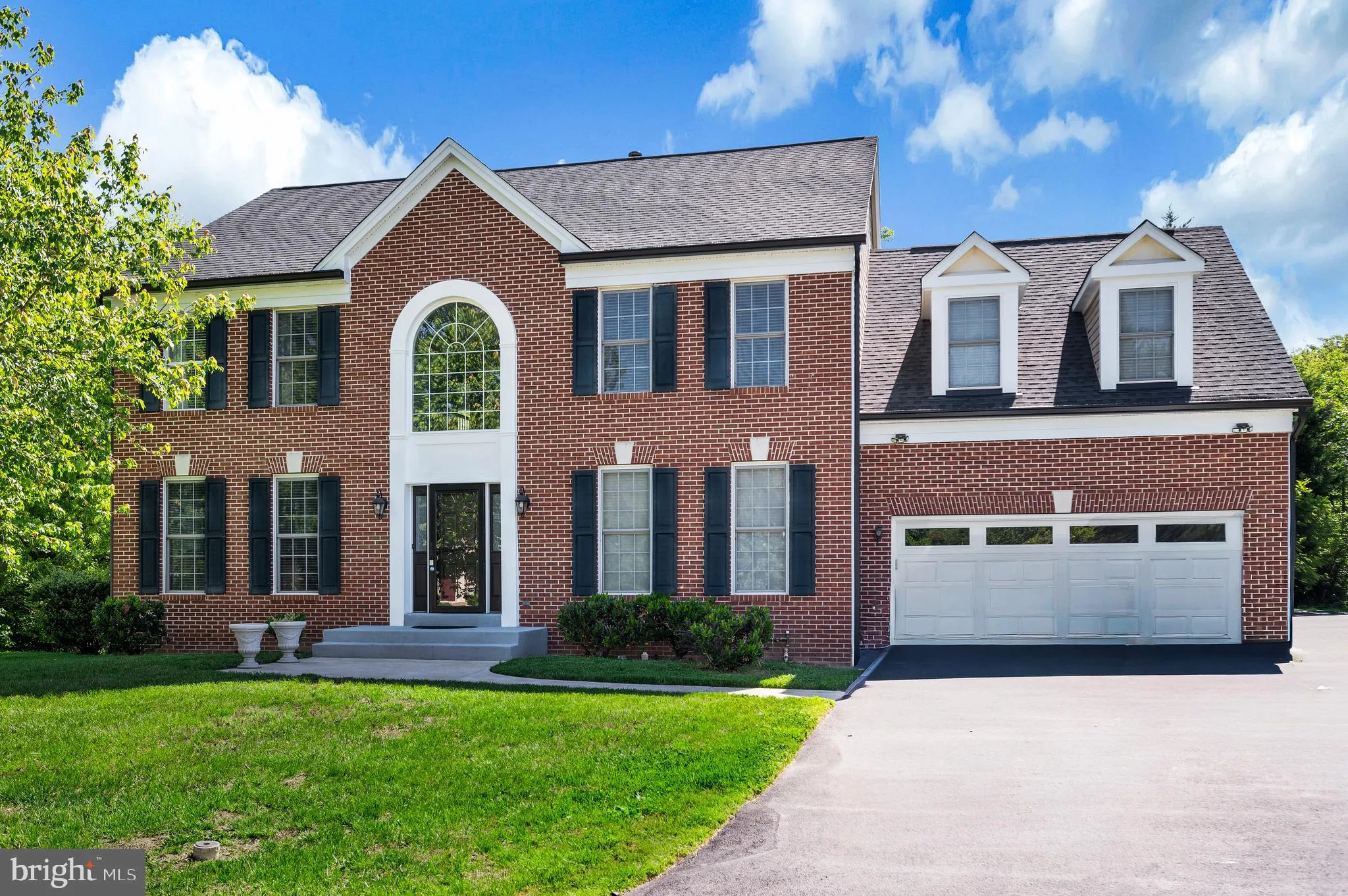 16005 KINGS MOUNTAIN ROAD, Woodbridge, VA 22191