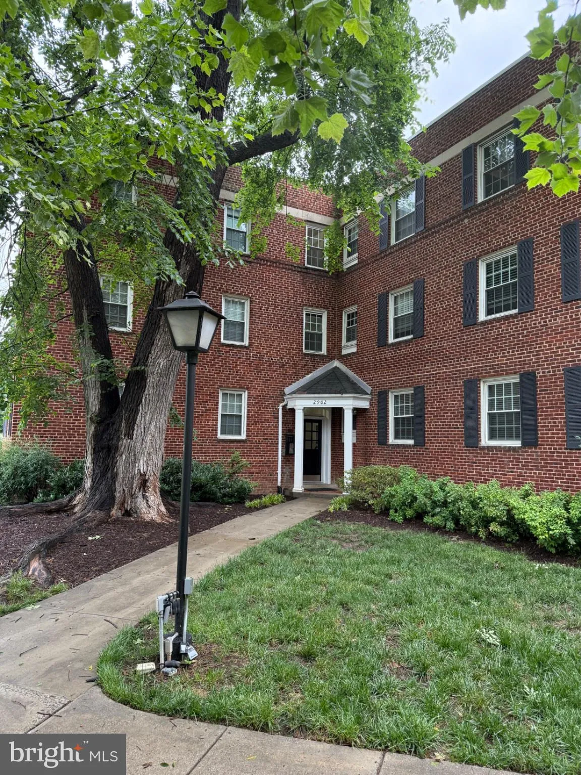 2902 13TH ROAD, Arlington, VA 22204