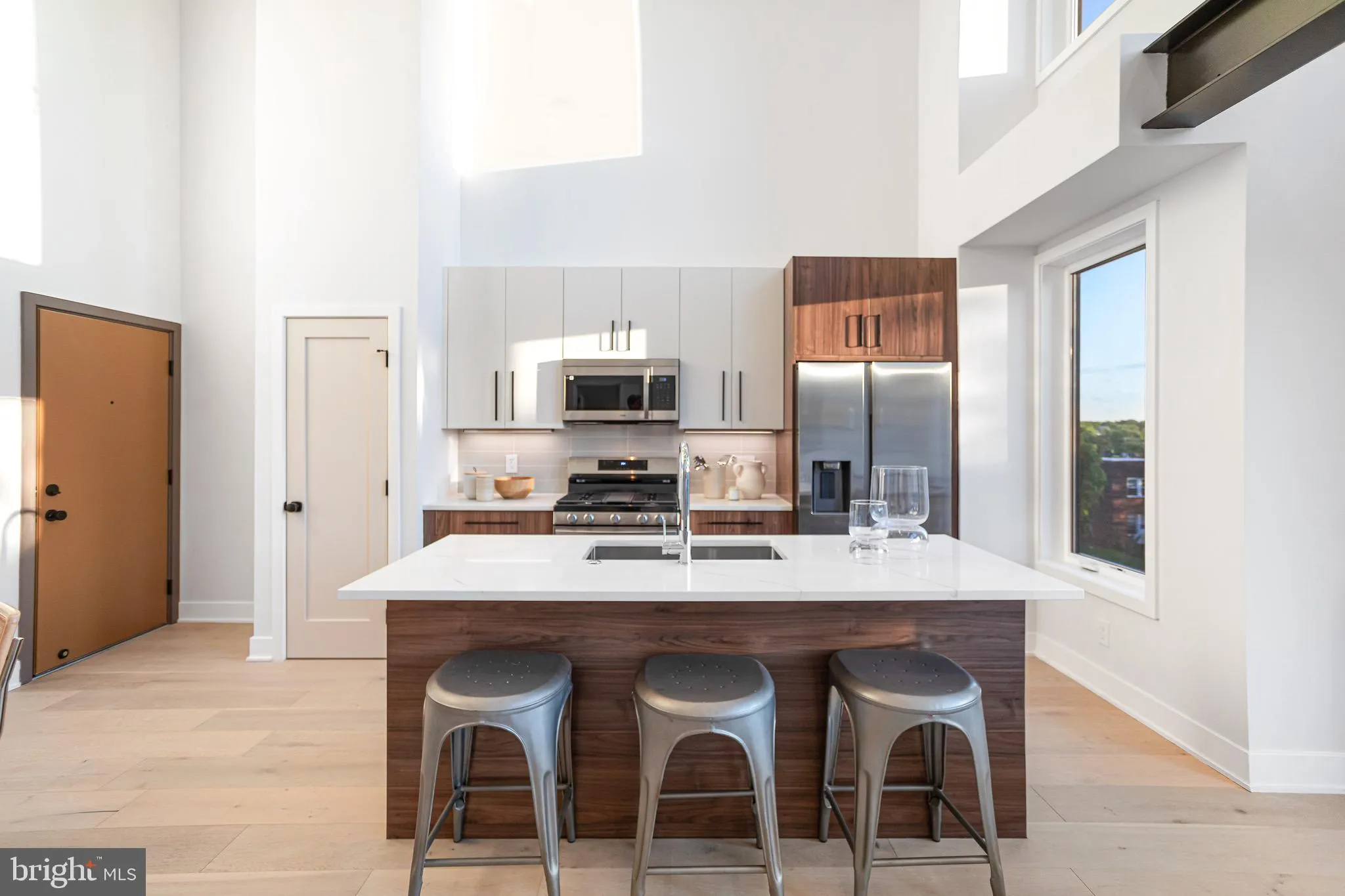 845 19TH STREET, Washington, DC 20002