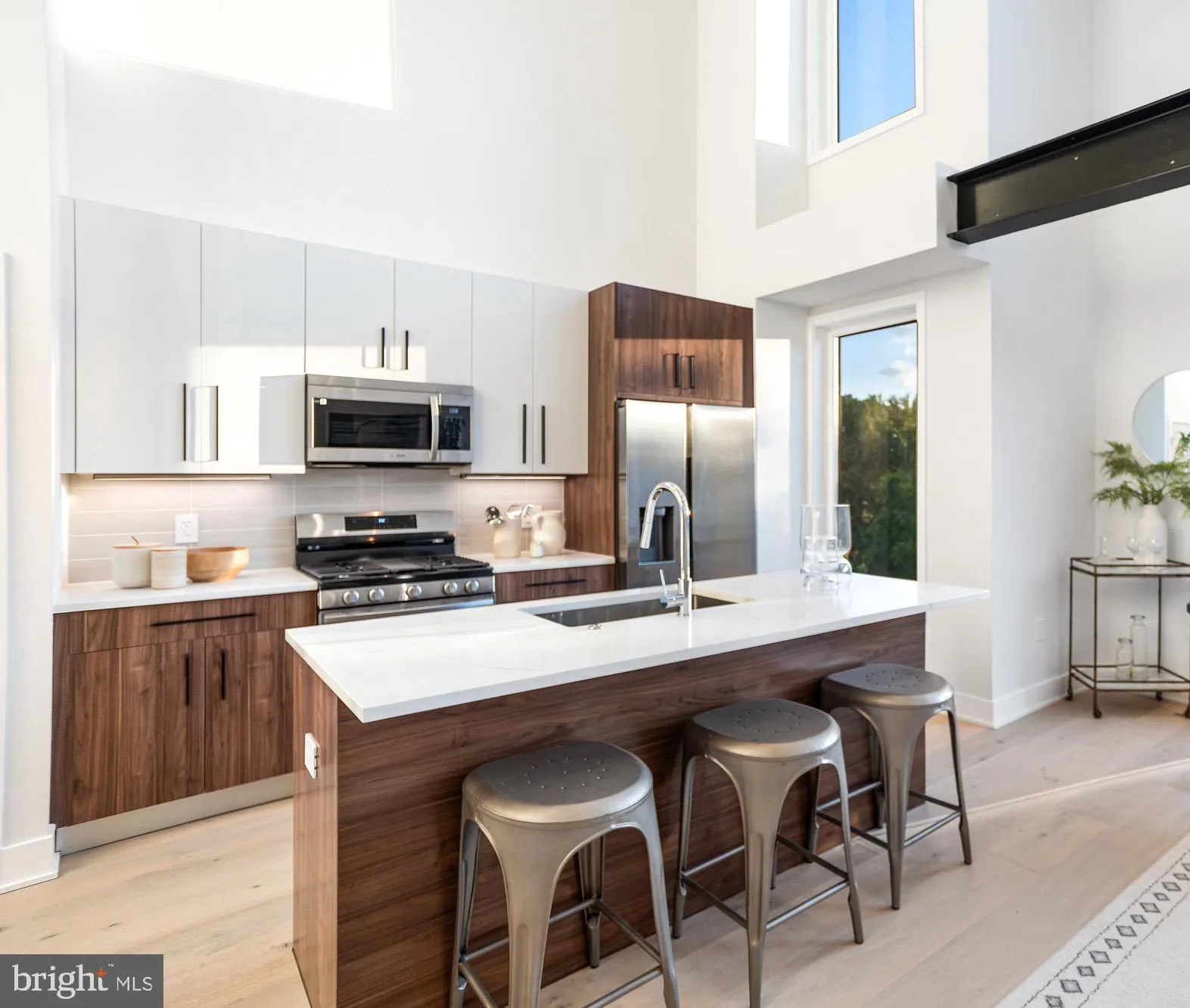 845 19TH STREET, Washington, DC 20002