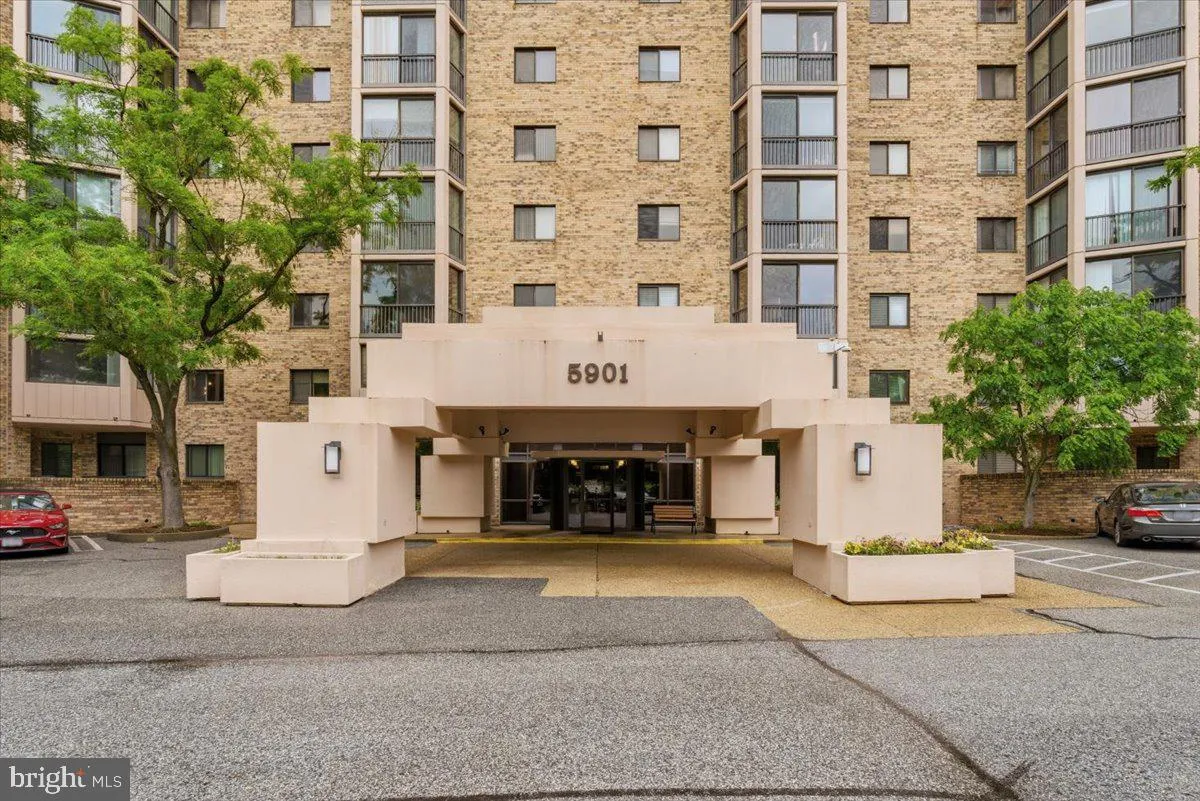 5901 MOUNT EAGLE DRIVE, Alexandria, VA 22303