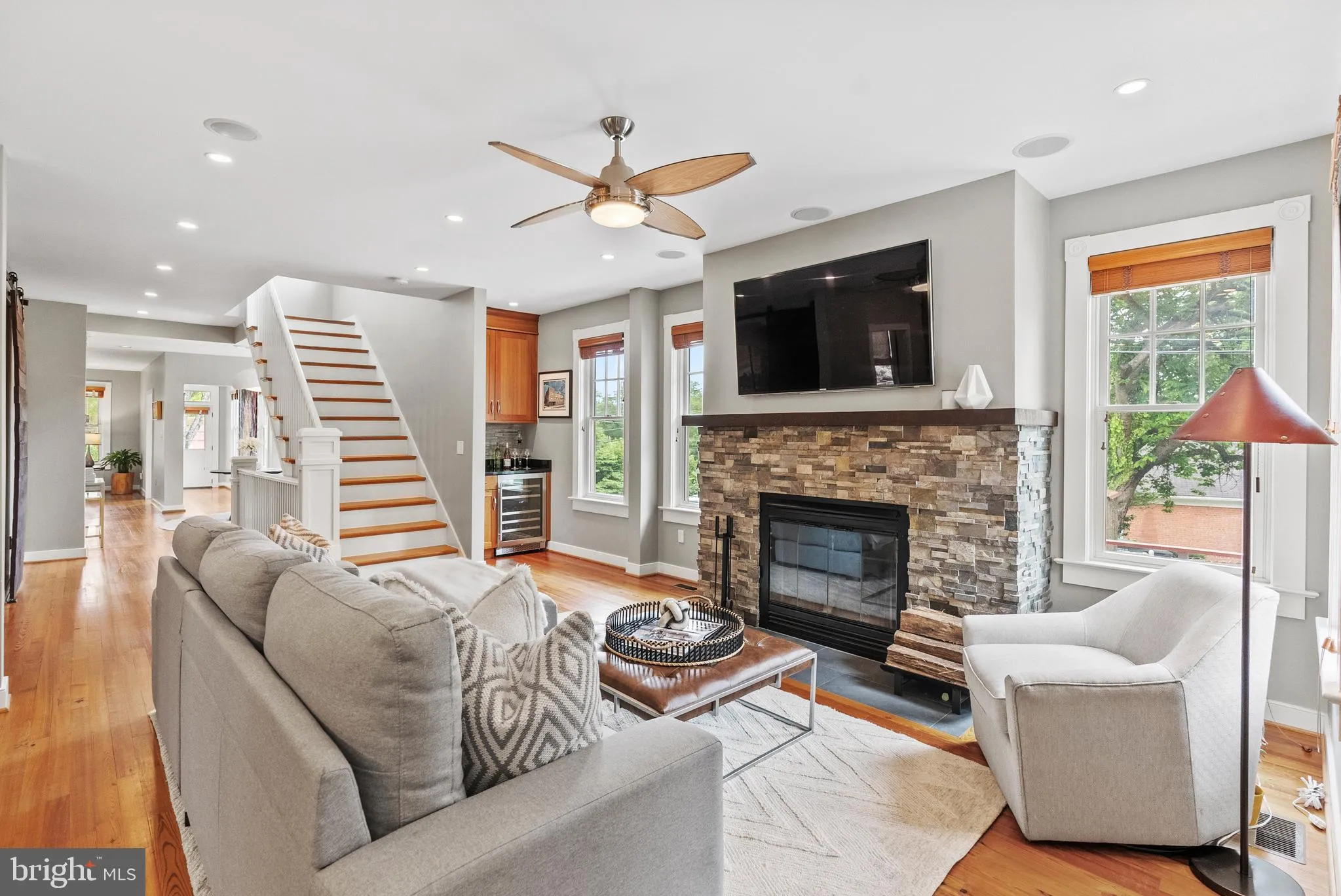 5213 CATHEDRAL AVENUE, Washington, DC 20016
