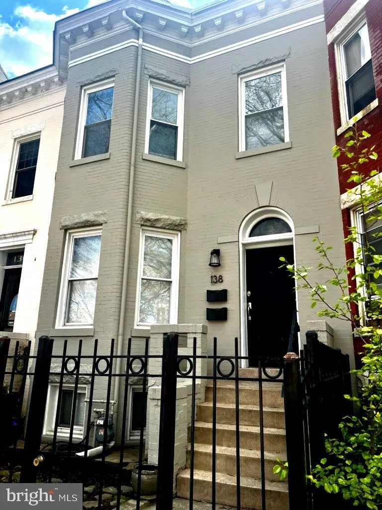 138 RHODE ISLAND AVENUE, Washington, DC 20001