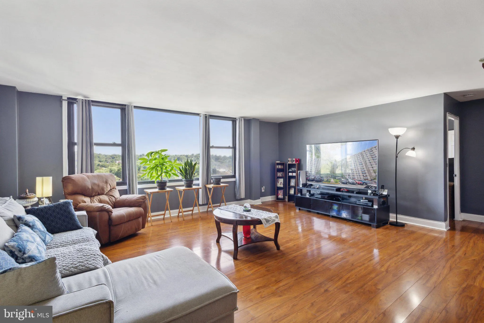 4600 DUKE STREET, Alexandria, VA 22304