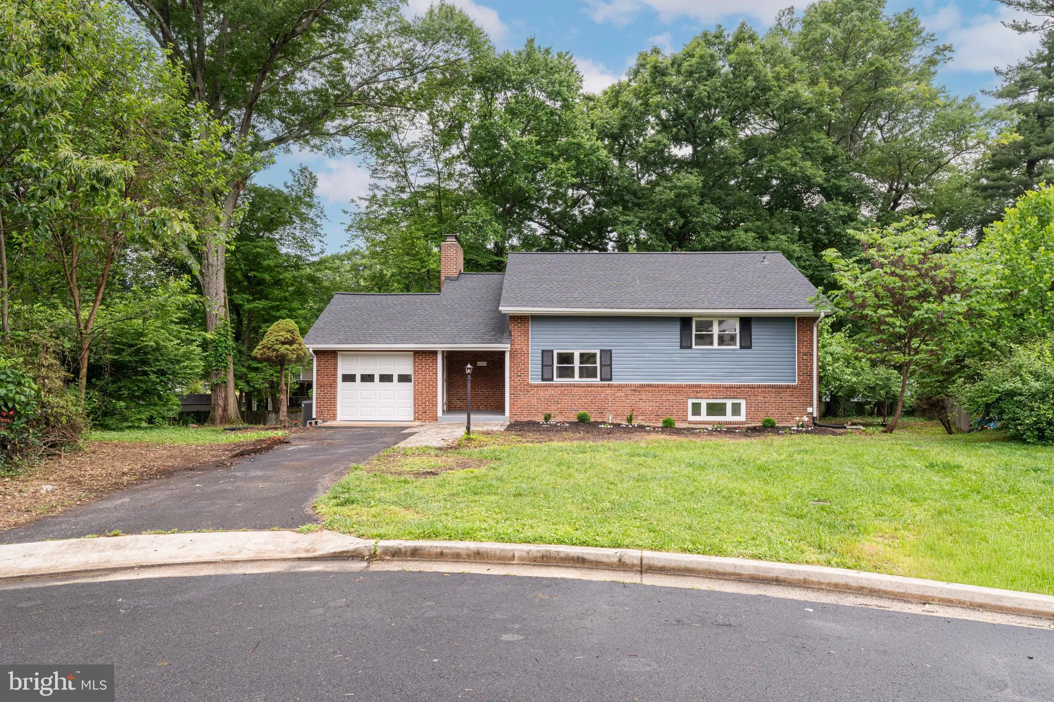 10915 MAPLE STREET, Fairfax, VA 22030