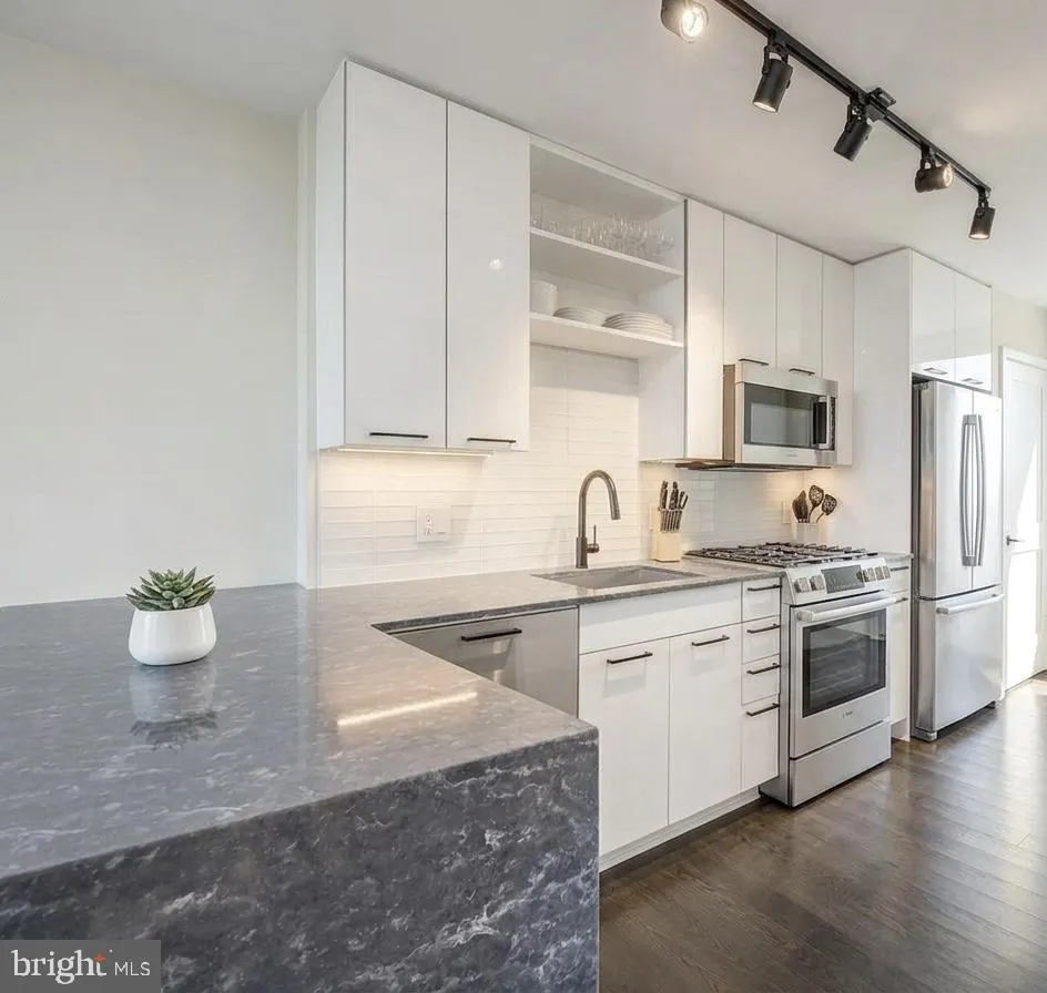 70 N STREET, Washington, DC 20003