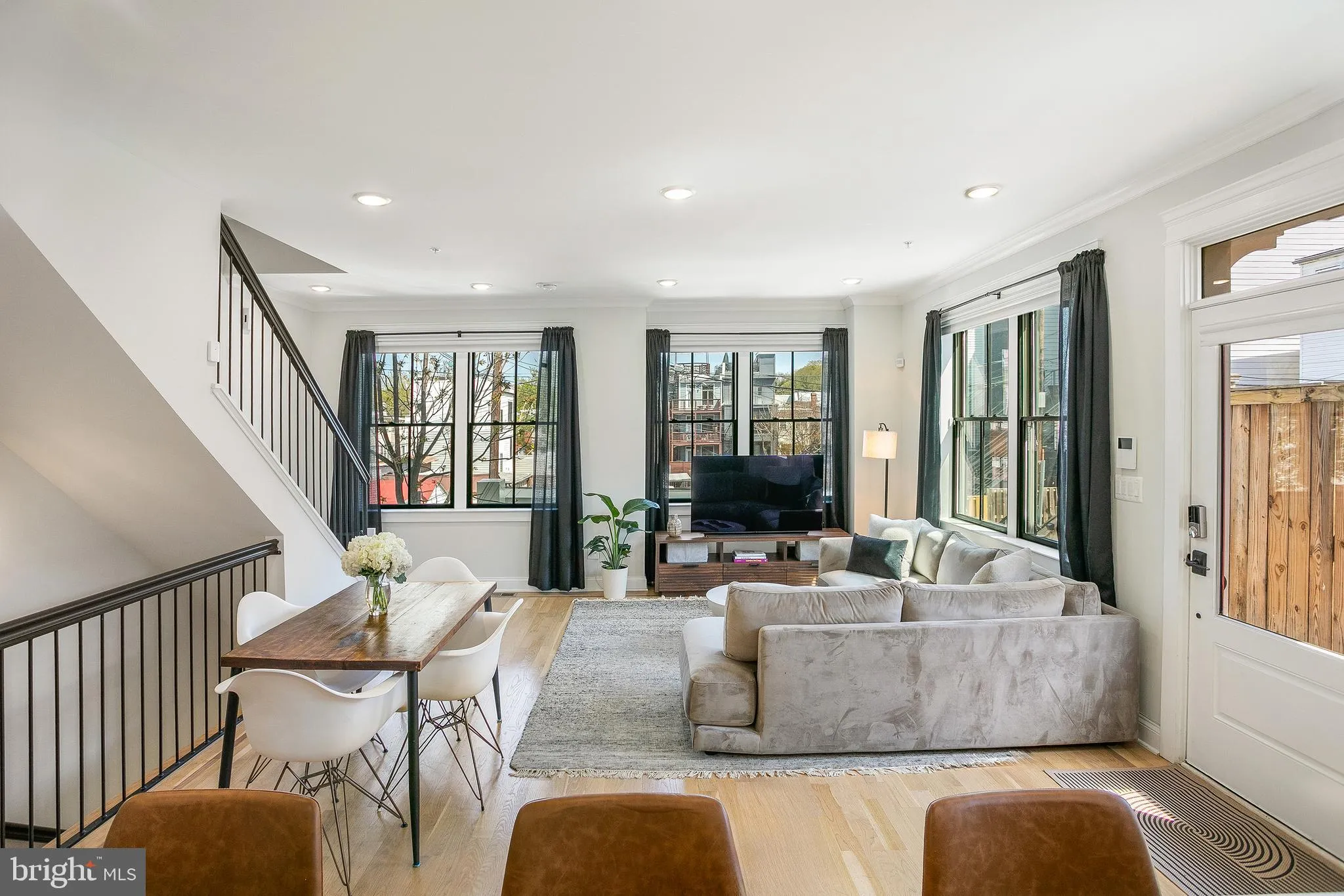 3569 WARDER STREET, Washington, DC 20010
