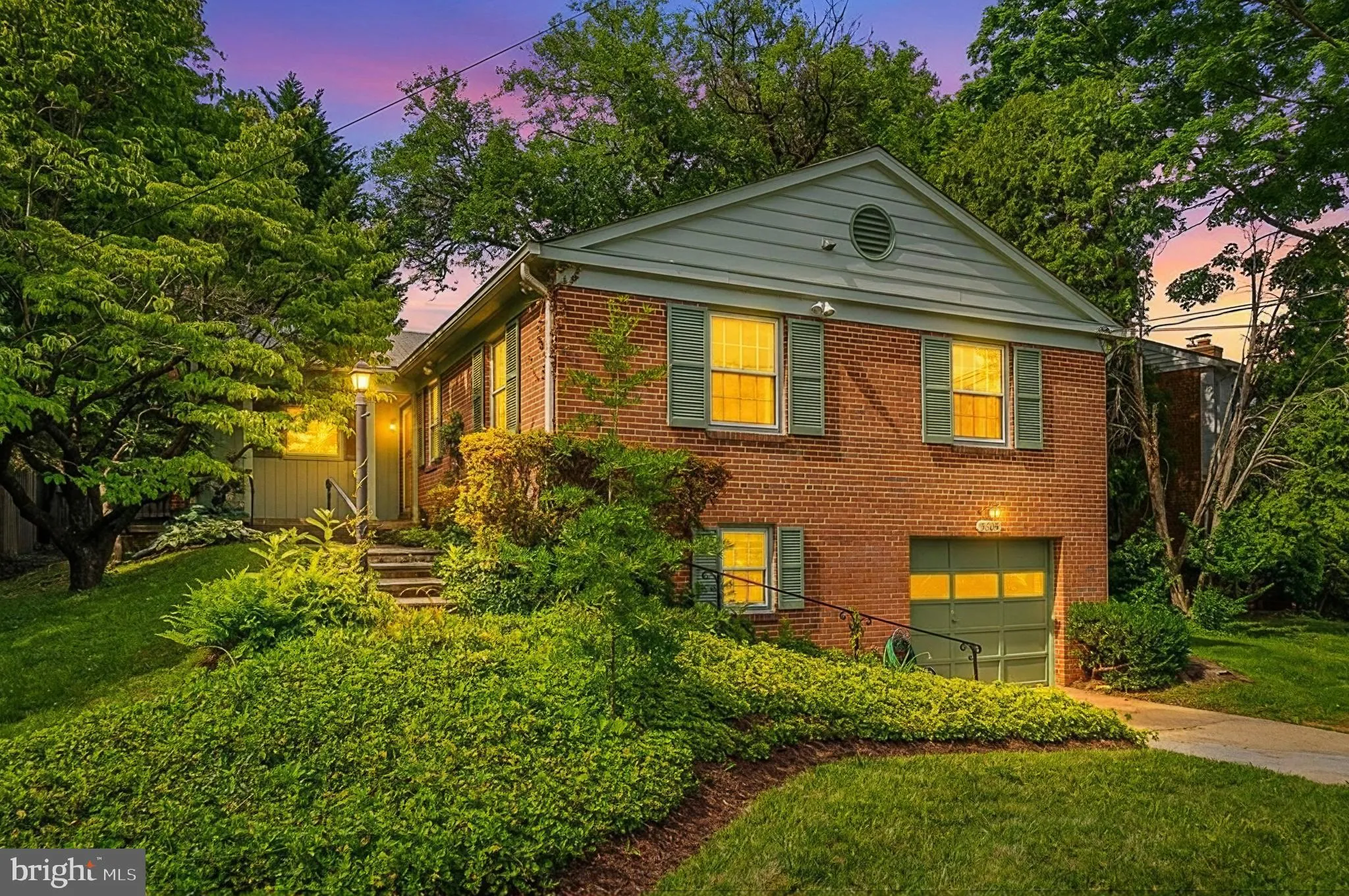 5605 ALTA VISTA ROAD, Bethesda, MD 20817