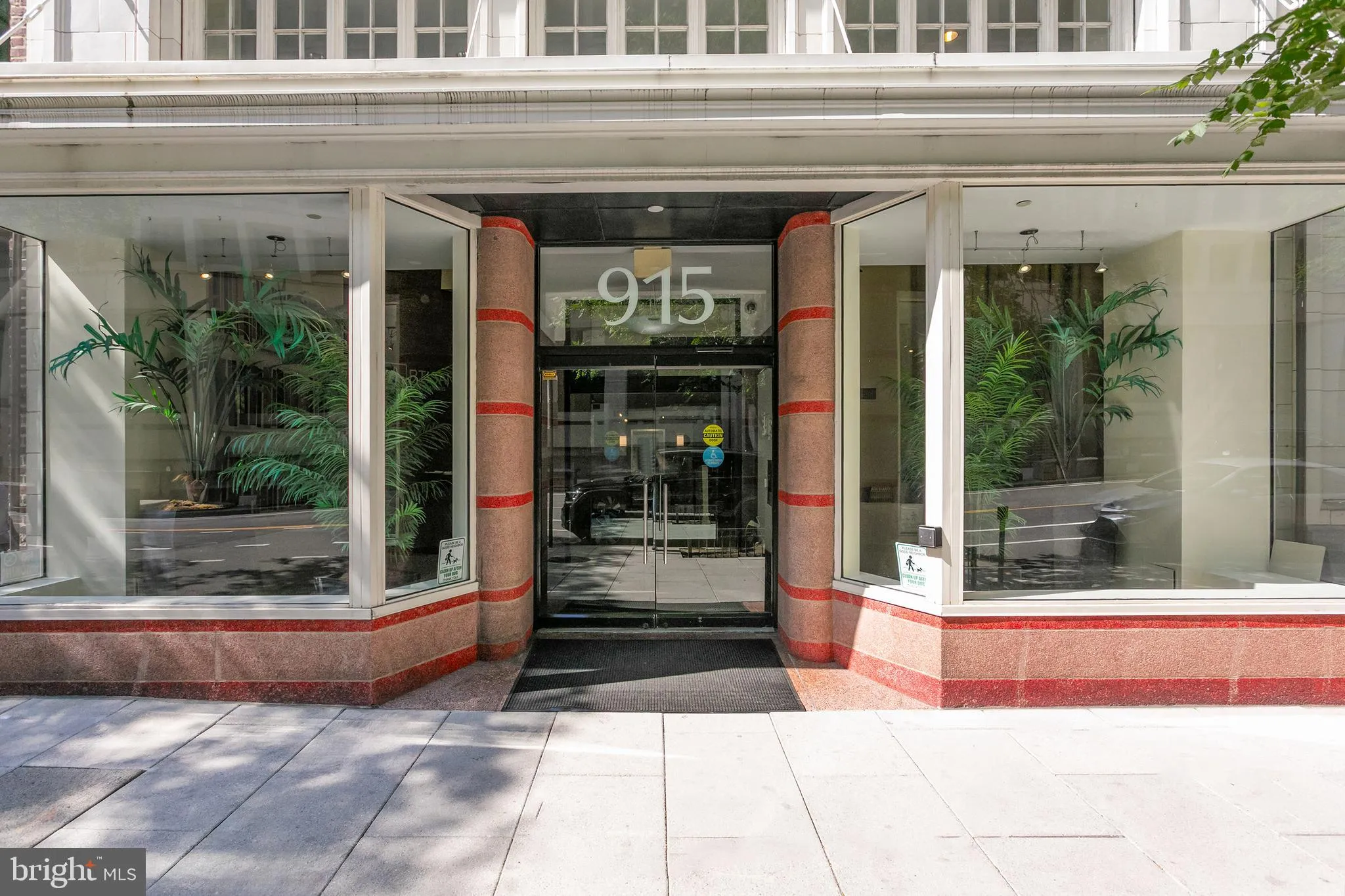 915 E STREET, Washington, DC 20004