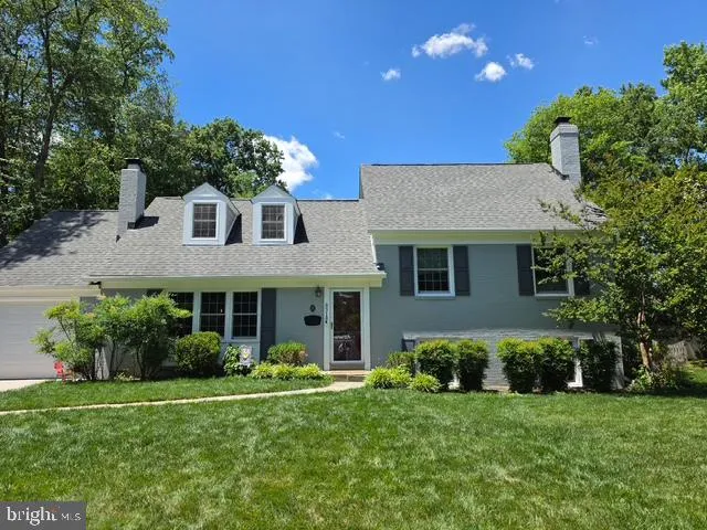 8318 WOODACRE STREET, Alexandria, VA 22308