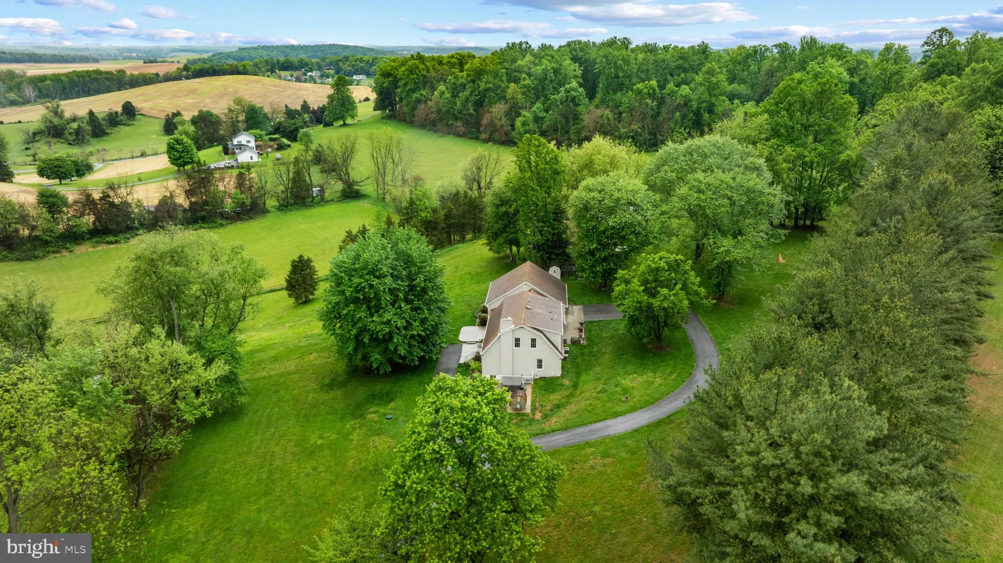 8730 MAPLEVILLE, Mount Airy, MD 21771