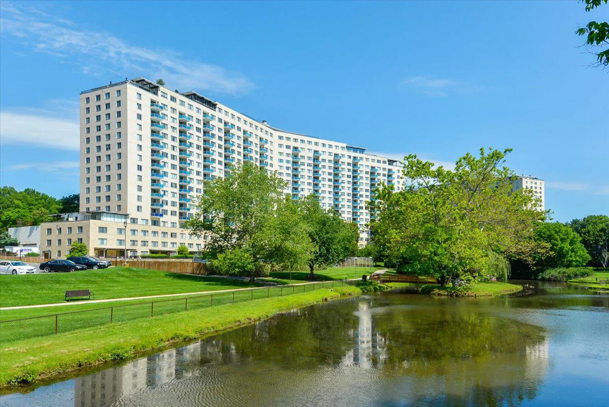 10401 GROSVENOR PLACE, Rockville, MD 20852