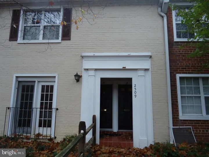 2509 WALTER REED DRIVE, Arlington, VA 22206