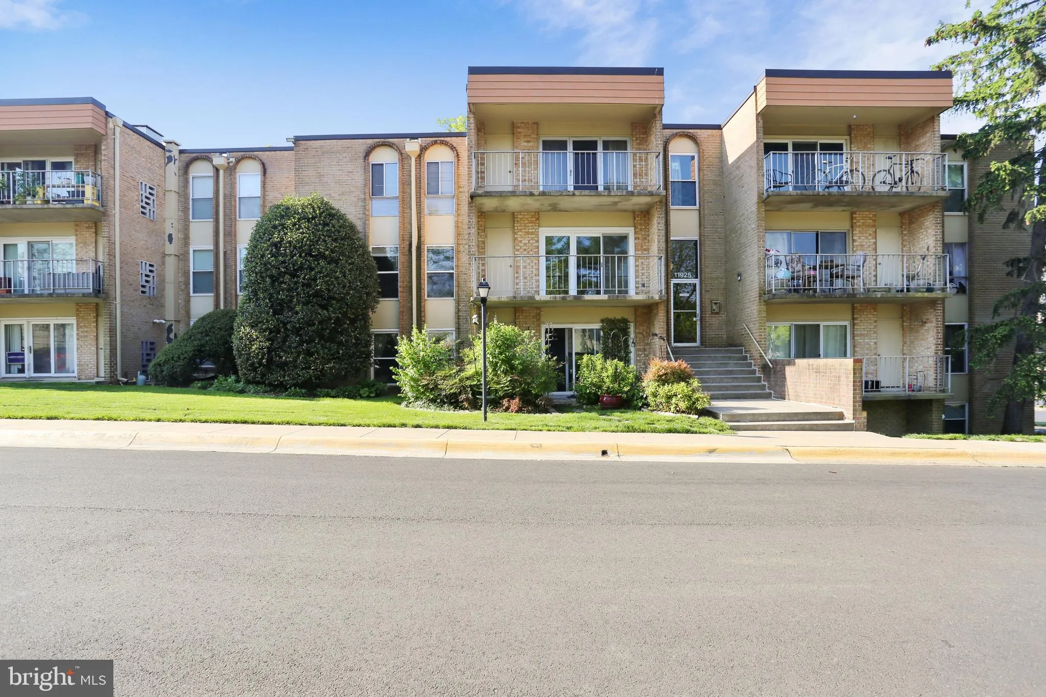 11925 PARKLAWN DRIVE, Rockville, MD 20852