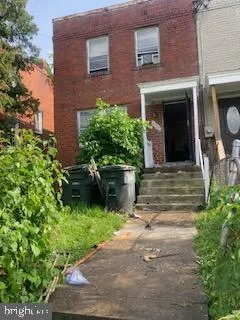 4623 HILLSIDE ROAD, Washington, DC 20019
