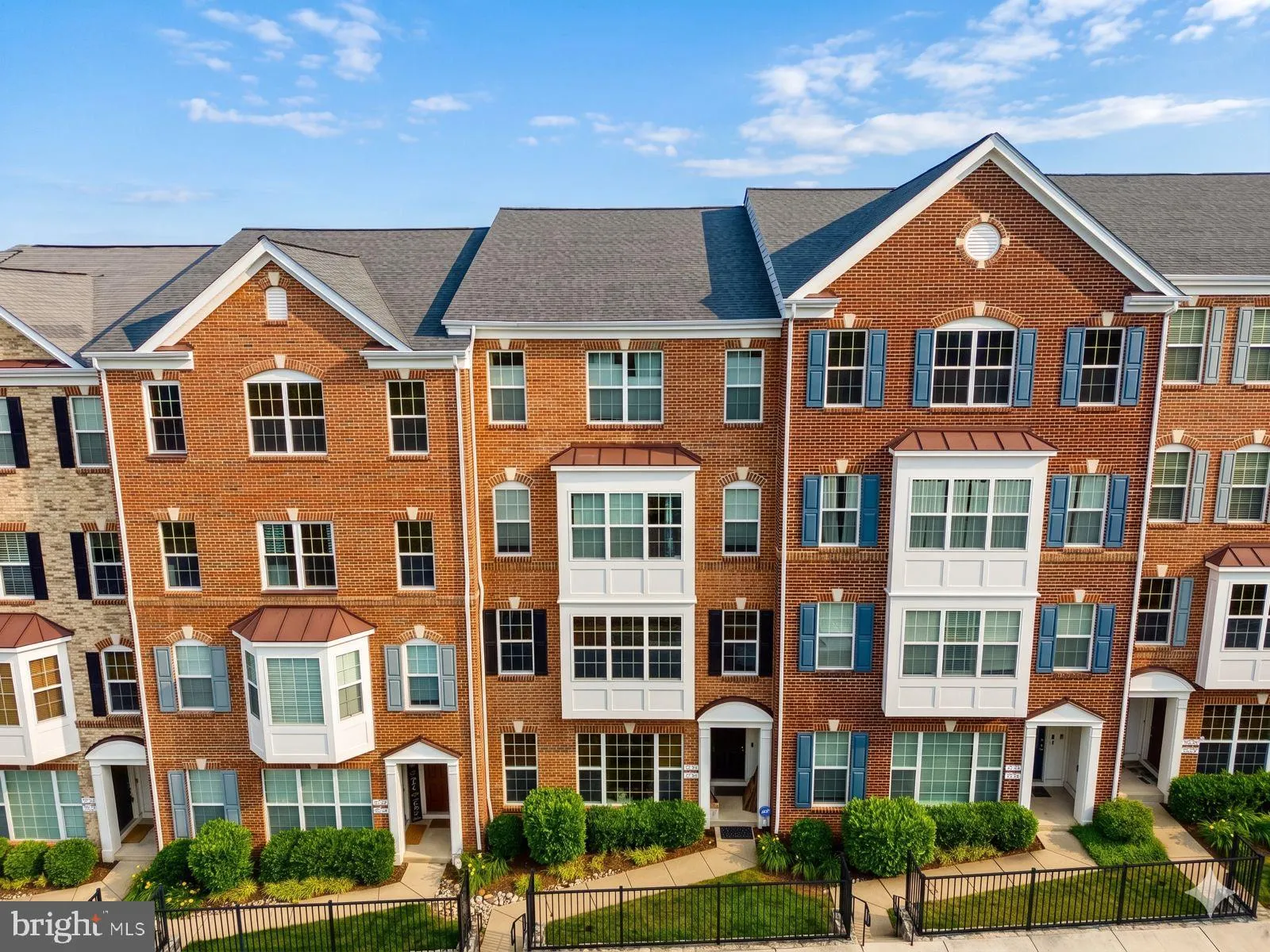 15330 KENSINGTON PARK DRIVE, Woodbridge, VA 22191