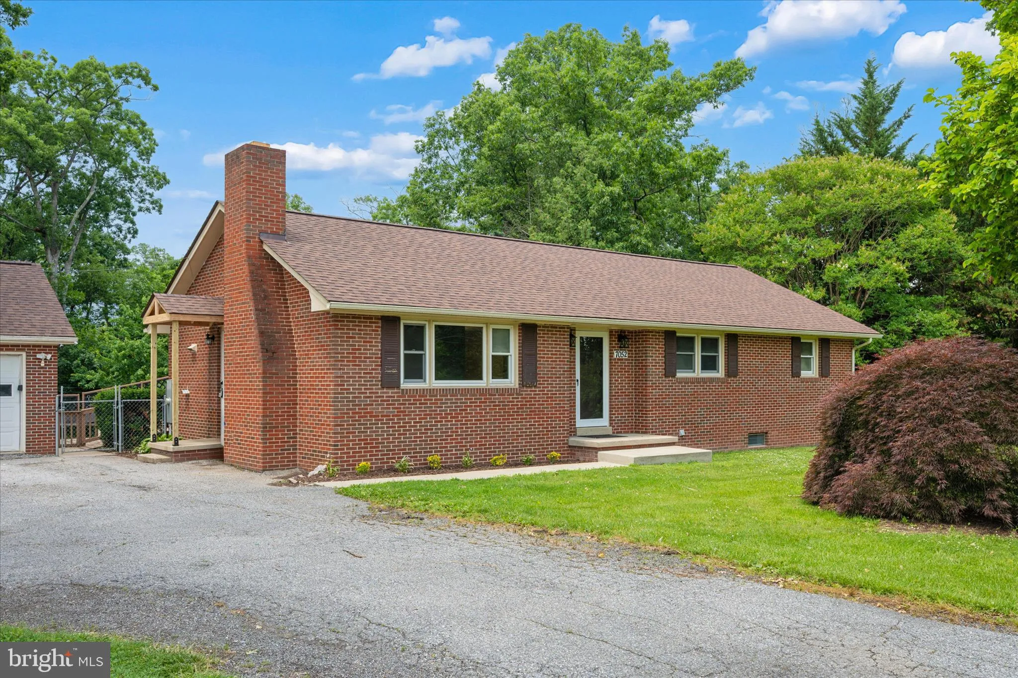 7052 LINGANORE ROAD, Frederick, MD 21701