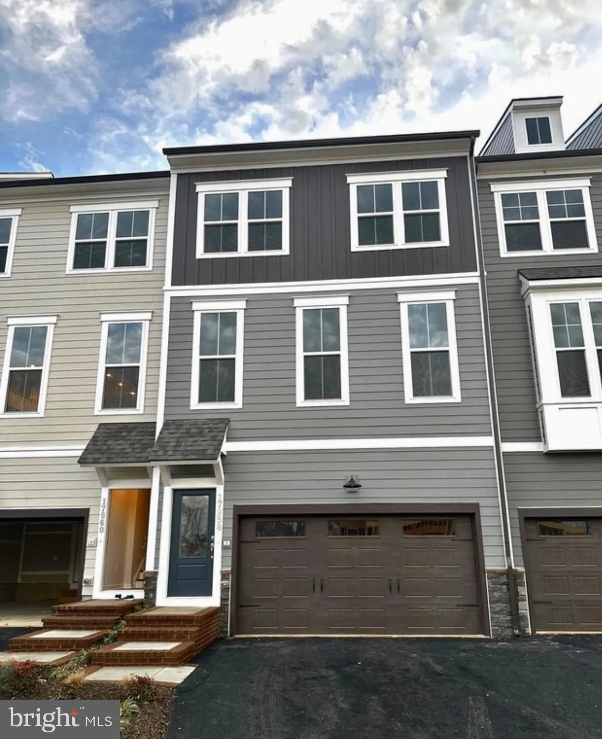 17958 WOODS OVERLOOK DRIVE, Dumfries, VA 22026